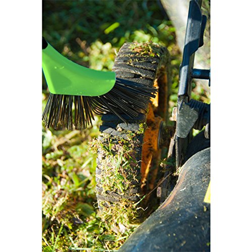 Walensee long-handle mower brush protects hands during deck cleaning.
