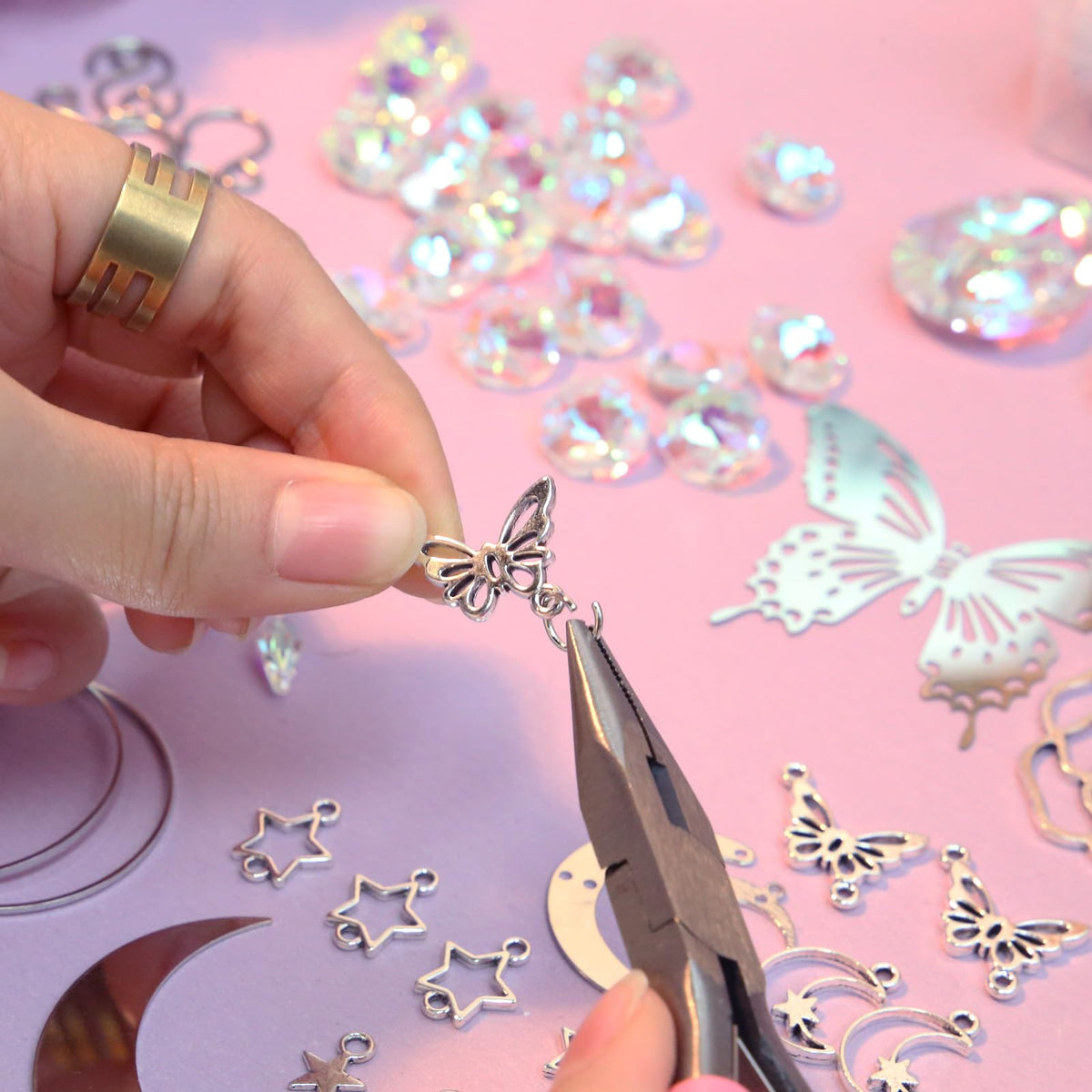 WASTROYAL family friendly craft with step by step video