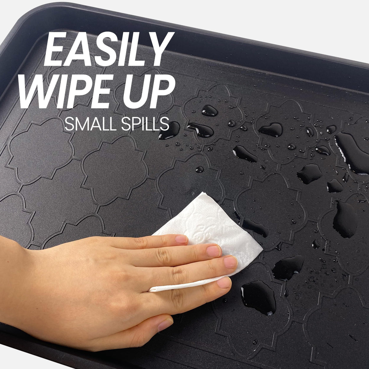 Wataniya Pet boot tray material closeup shows recycled polypropylene durability