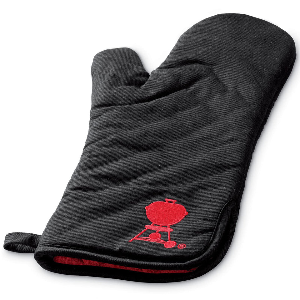 Weber Barbecue Mitt front view offers reliable protection for hot grill handling.