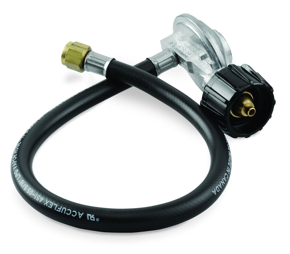 Weber hose and regulator kit with 21-inch hose connection ensures secure propane flow.