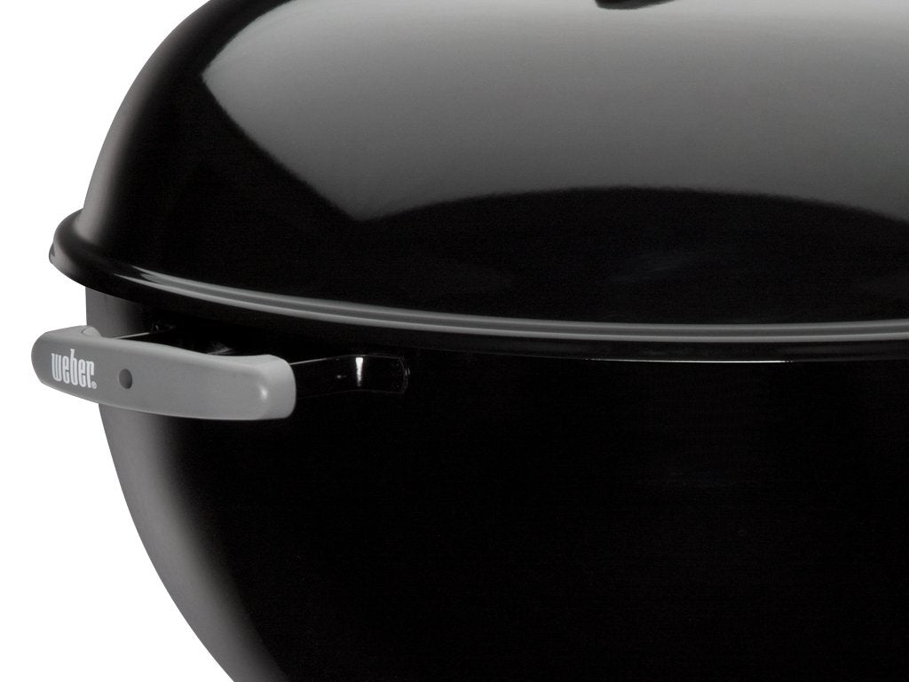 Weber Original Kettle 18-inch ash-cleanup highlights quick cleanup.
