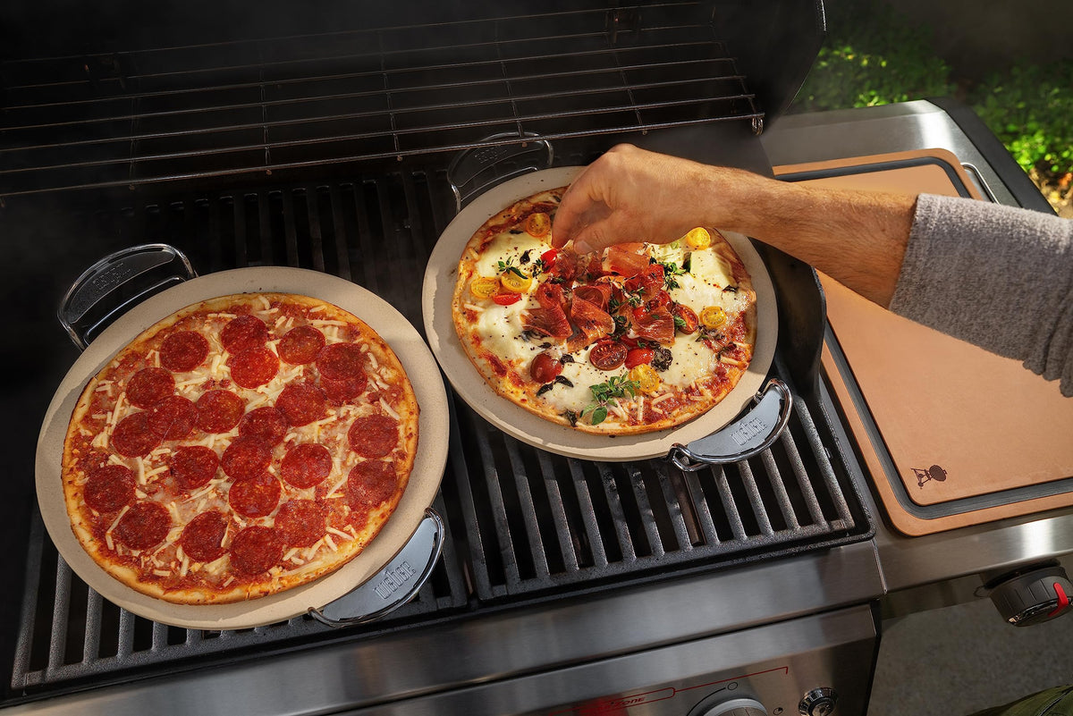 Weber pizza stone for easy storage between cooks