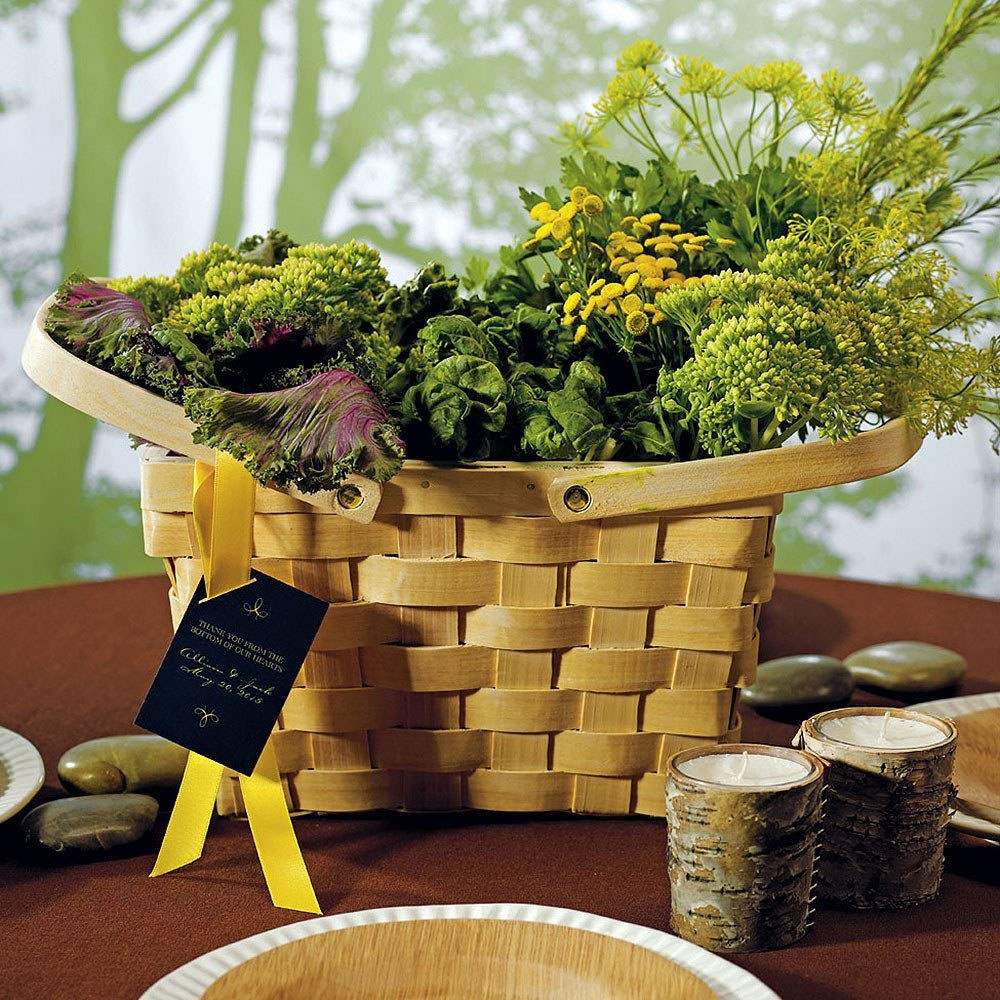 WEDDINGSTAR Decor woven picnic basket large, close-up texture, adds rustic charm to gatherings.