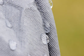 WEN cover interior cotton lining guards generator against scratches during use.