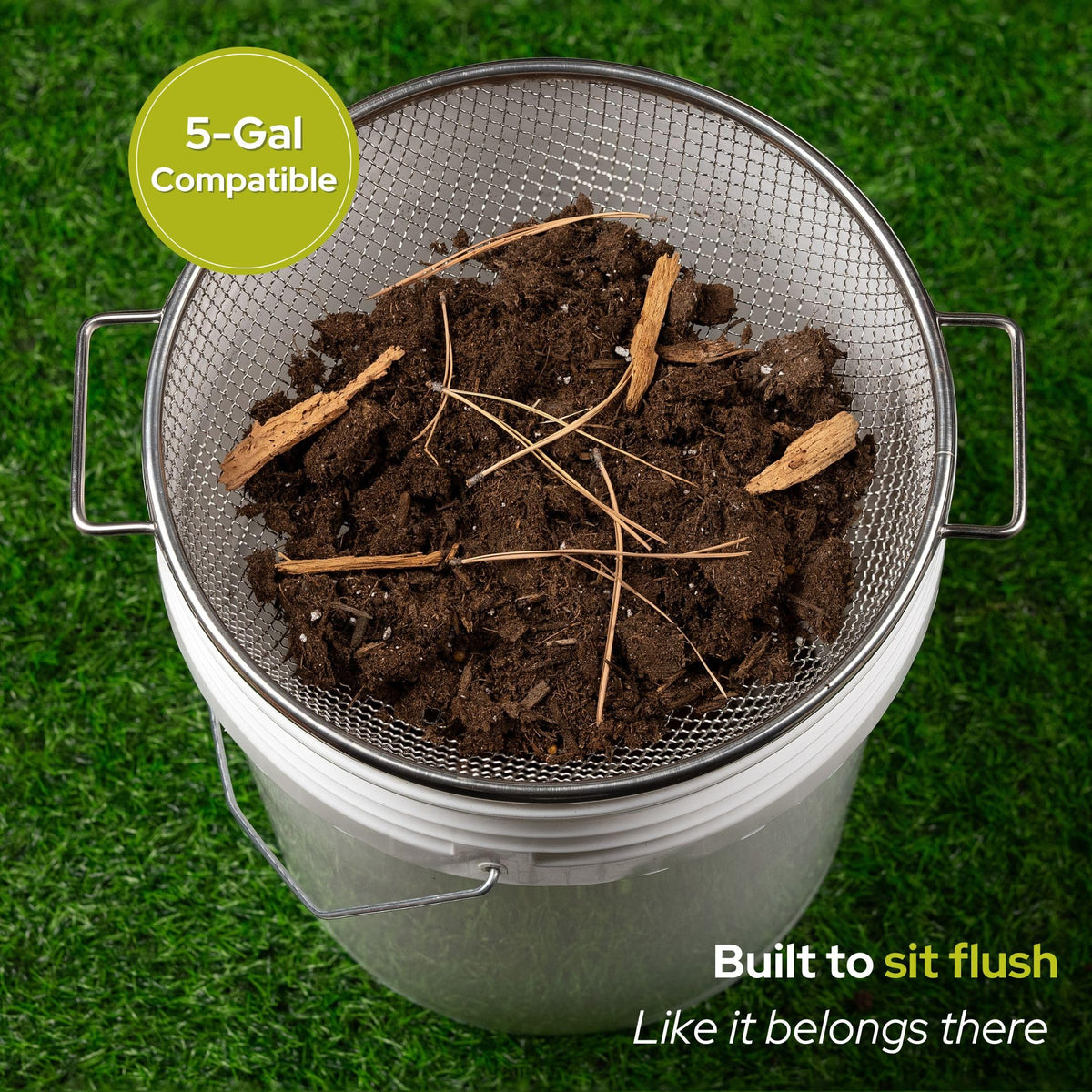 Wenses Round Soil Sifter close-up shows 1/8-inch mesh filtering fine sand.