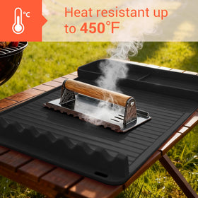 WZGUSXN grill mat protects outdoor tables from heat and stains