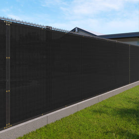 Windscreen4less privacy screen yard blocks visibility for peaceful outdoor moments
