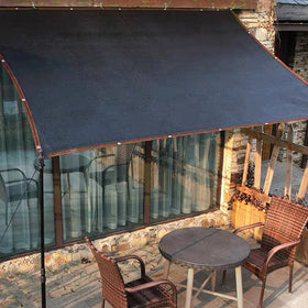 Winemana taped-edge reinforced corners resist tearing when spanning large openings.