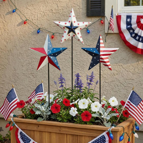 WKHOMEDECO outdoor stars add Americana charm with front-facing flag artwork.