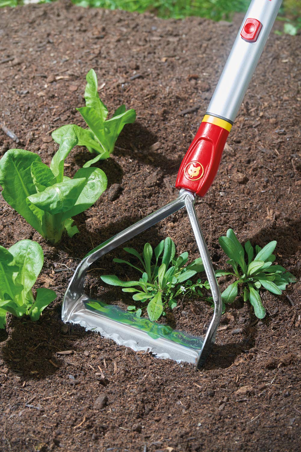 RFM15 dual-edge blade designed to cut weeds efficiently from both directions