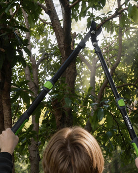 WORKPRO ergonomic pruning design supports extended use with comfort