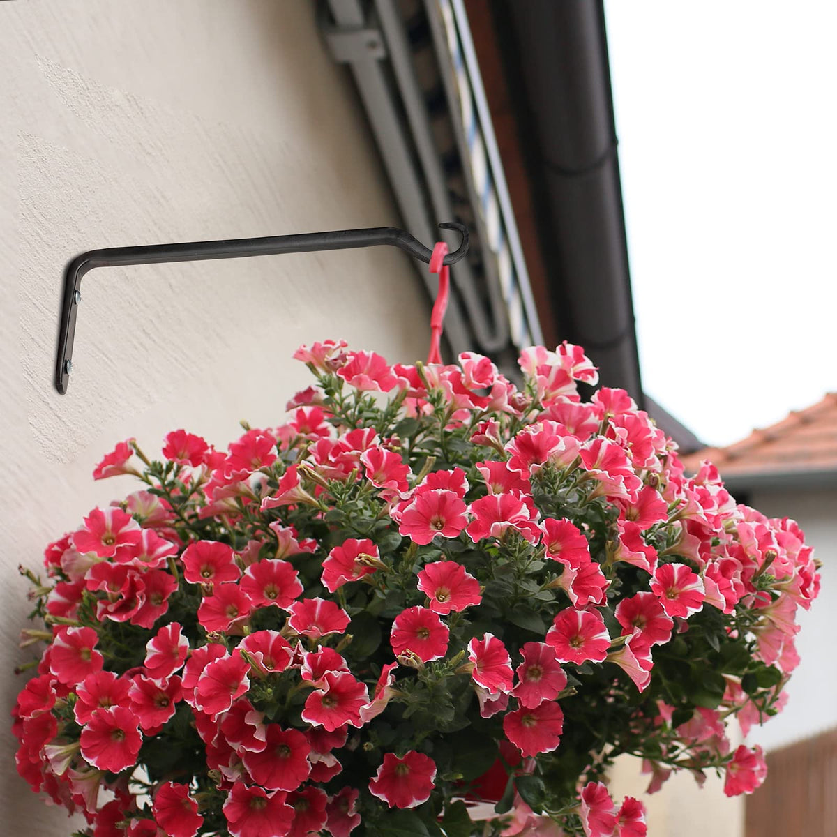 Worth Garden bracket ideal for hanging lanterns, baskets, wind chimes, and more.