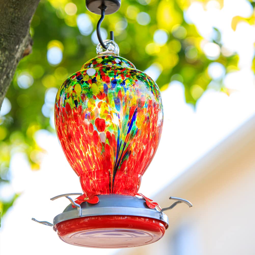 WOSIBO hanging hook for easy outdoor mounting of the feeder.