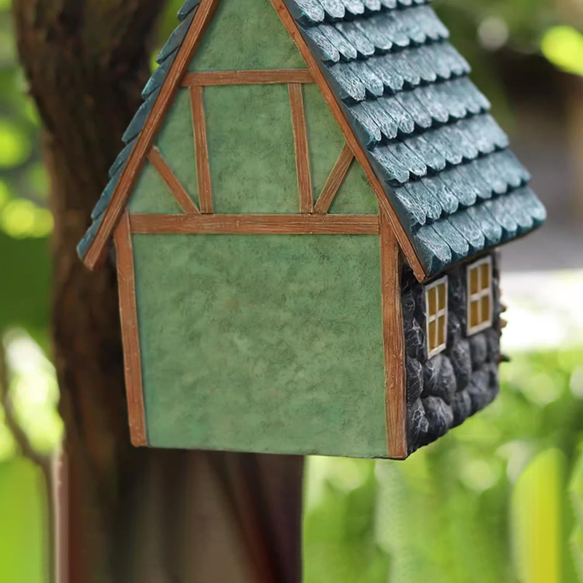 WUWEOT backyard decor bird house blends with outdoor spaces for viewing.