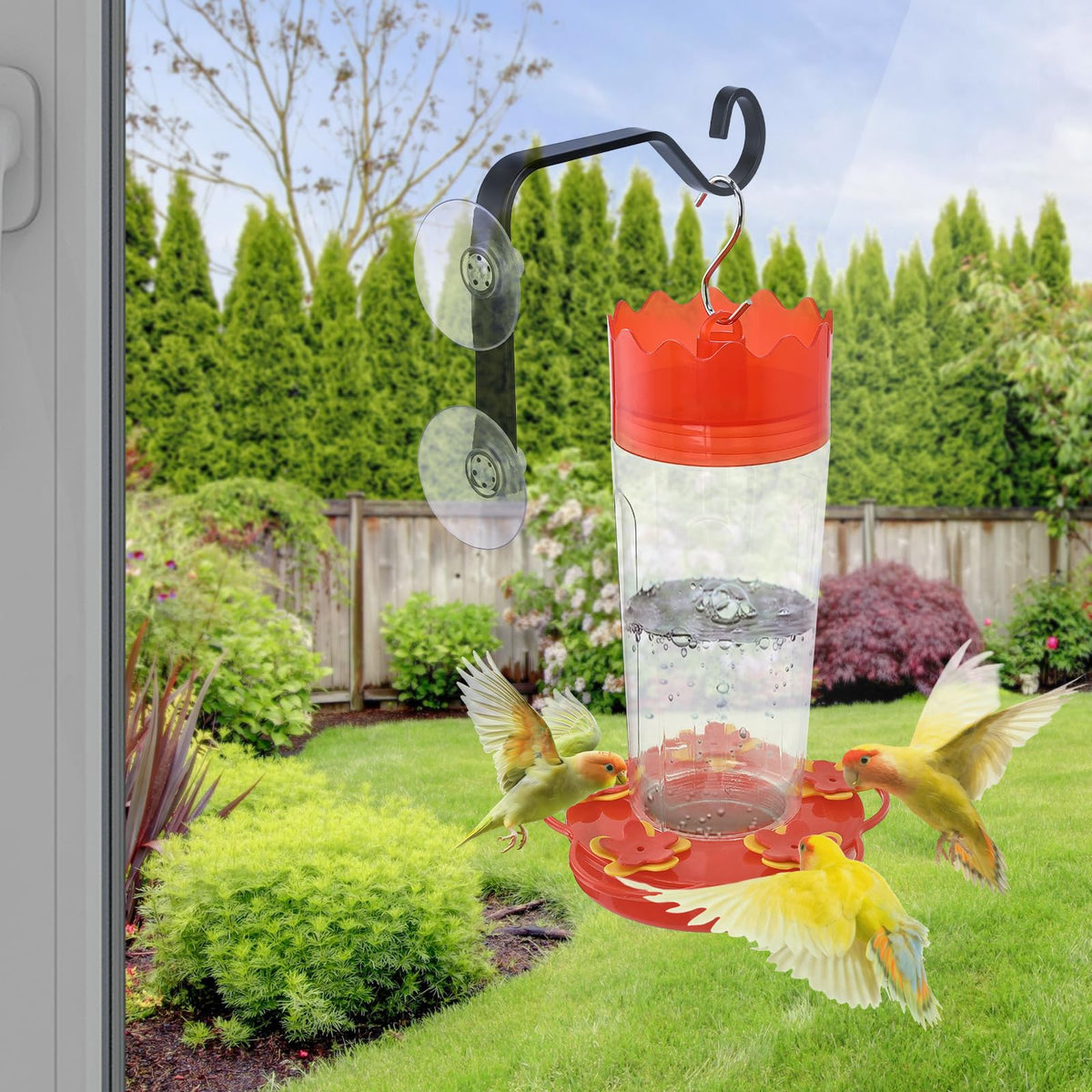 WYLUNBI metal hook close-up demonstrates rust-resistant durability for outdoors.
