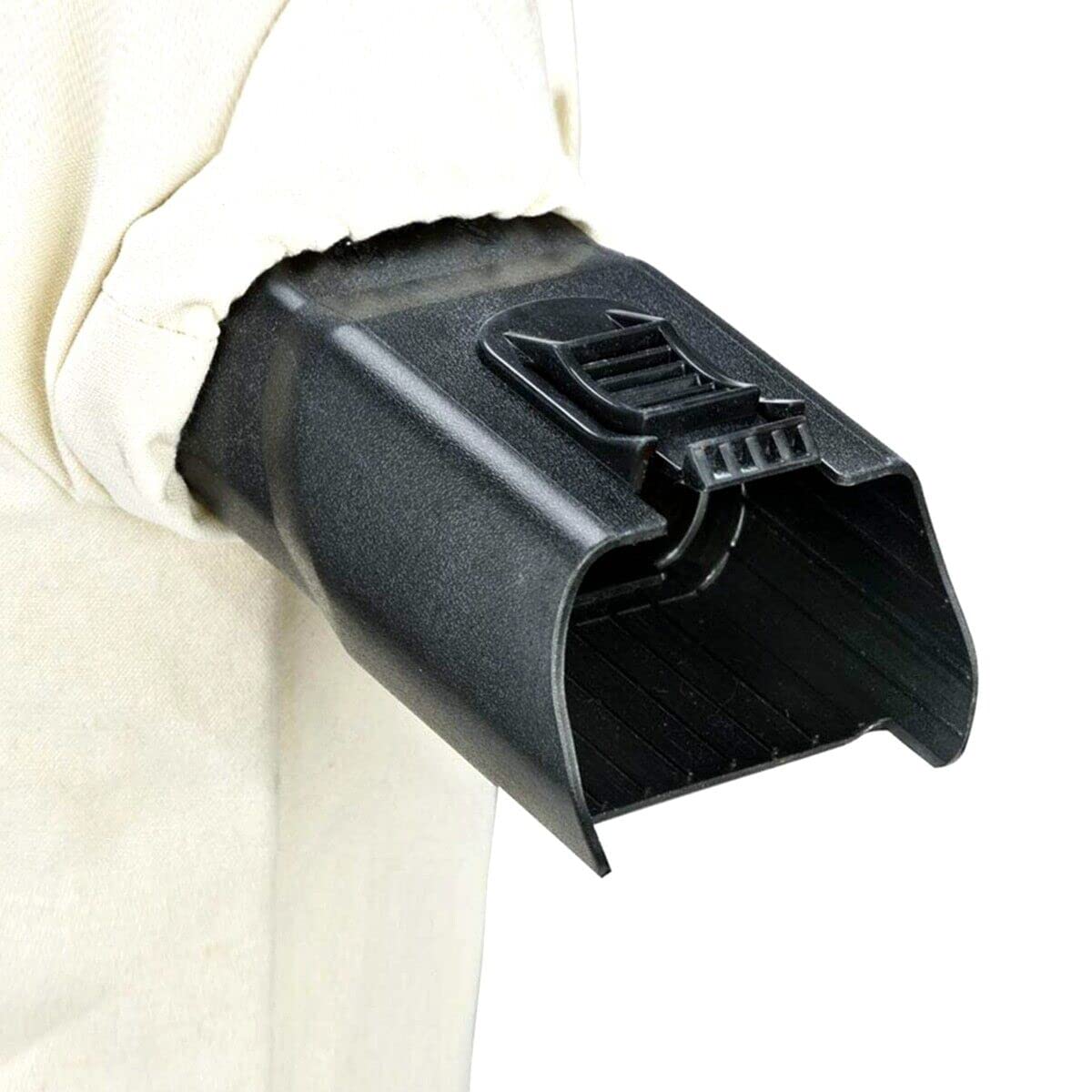 Bottom stitch reinforcement on XHBAN bag improves durability during cleanup