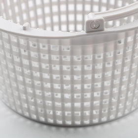 XBwhoz SPX1091C durable plastic skimmer basket resists deformation.