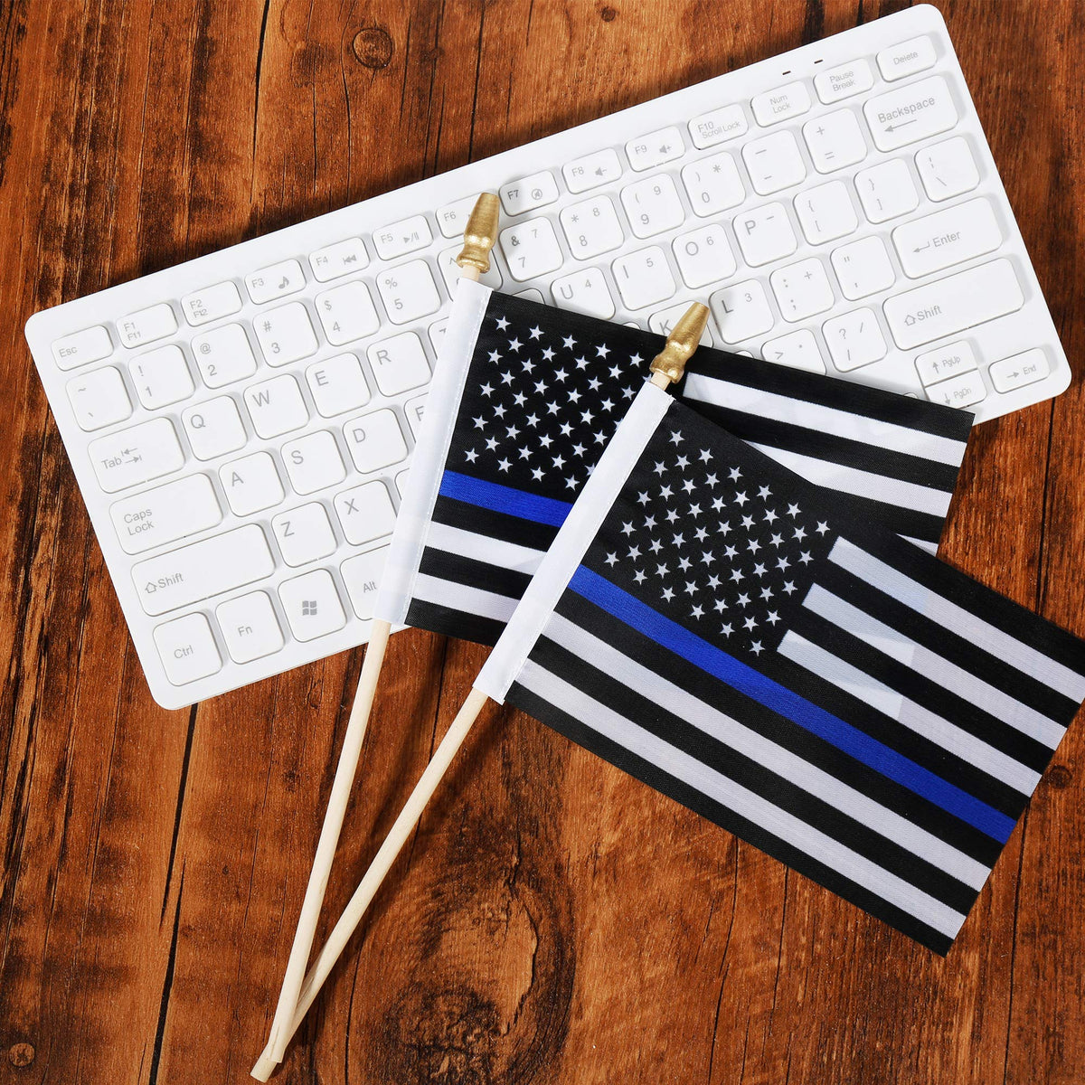 XCFH 4x6 police flag on wooden stick with golden spear top.