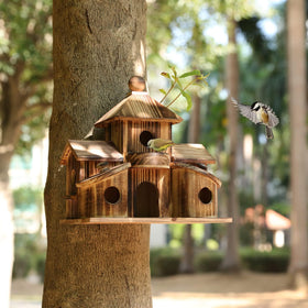 XDYGHH decorative garden accent adds charm and invites wild birds to visit.