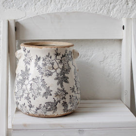 Xiaan Jiaju durable ceramic planter pots add lasting texture