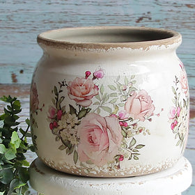 Xiaan Jiaju pink ceramic planter adds a soft focal point to rooms