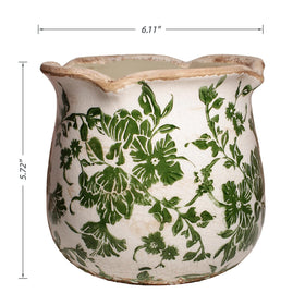 Xiaan Jiaju Tuscan ceramic plant pot brings cozy farmhouse aesthetics to interiors.