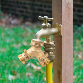 Xiny Tool easy to use splitter enables multitasking irrigation setups
