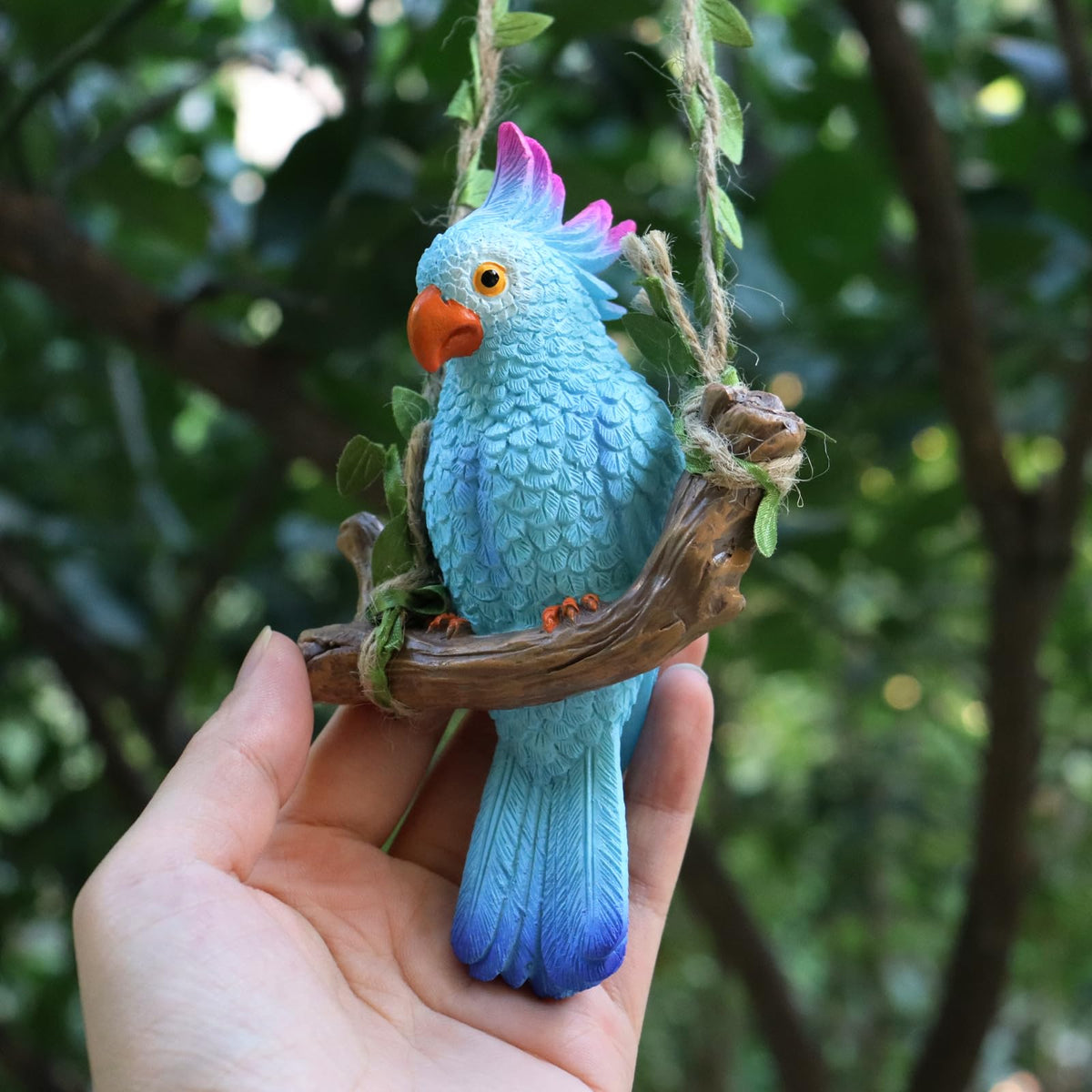 XKFLAUHM parrot bar decor for tropical spaces