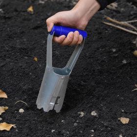 XVBITOR planter features automatic soil releasing action for easy use