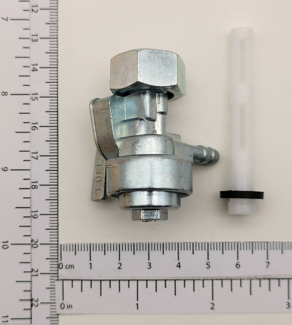 YAMAKATO Predator 8000 fuel tank valve delivers robust performance with simple twist operation.