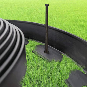 YANEYRIE anchoring spikes for artificial turf keep weed barriers secure.