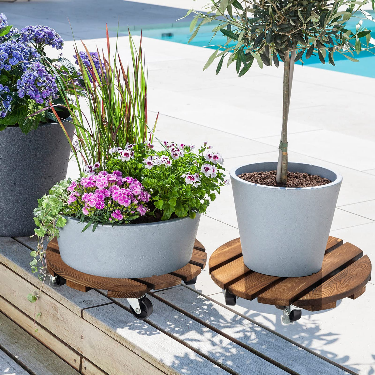 Yangbaga plant caddy suitable for indoor and outdoor use on patios.