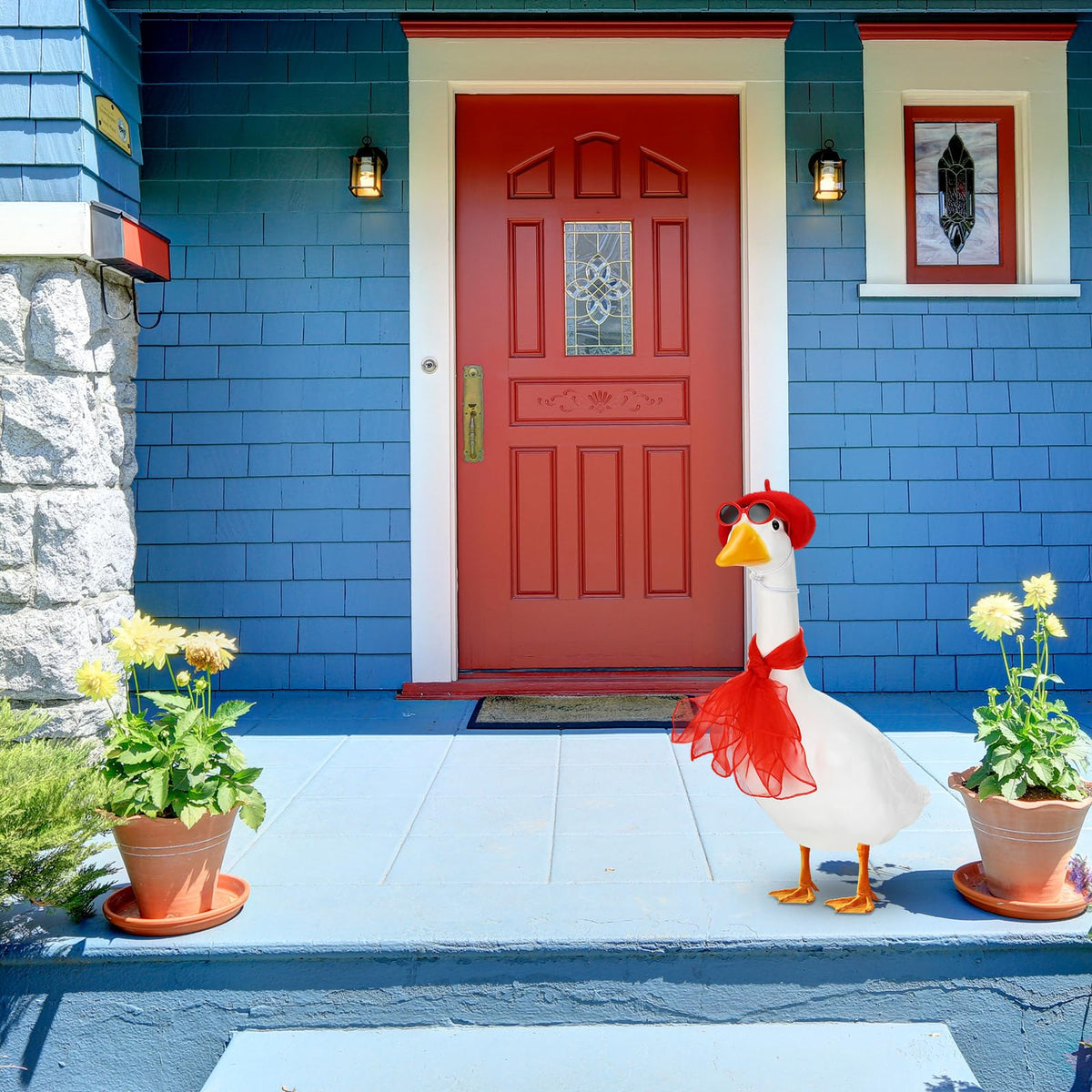 Yaomiao complete red ensemble creates eye-catching garden centerpieces.
