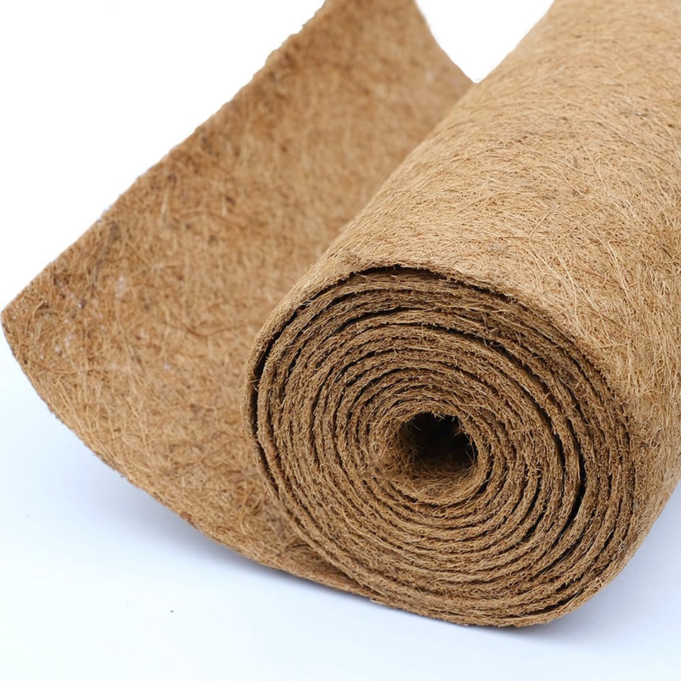 Yarrdfir Coco Coir Liner in planter shot highlights eco-friendly material and size.