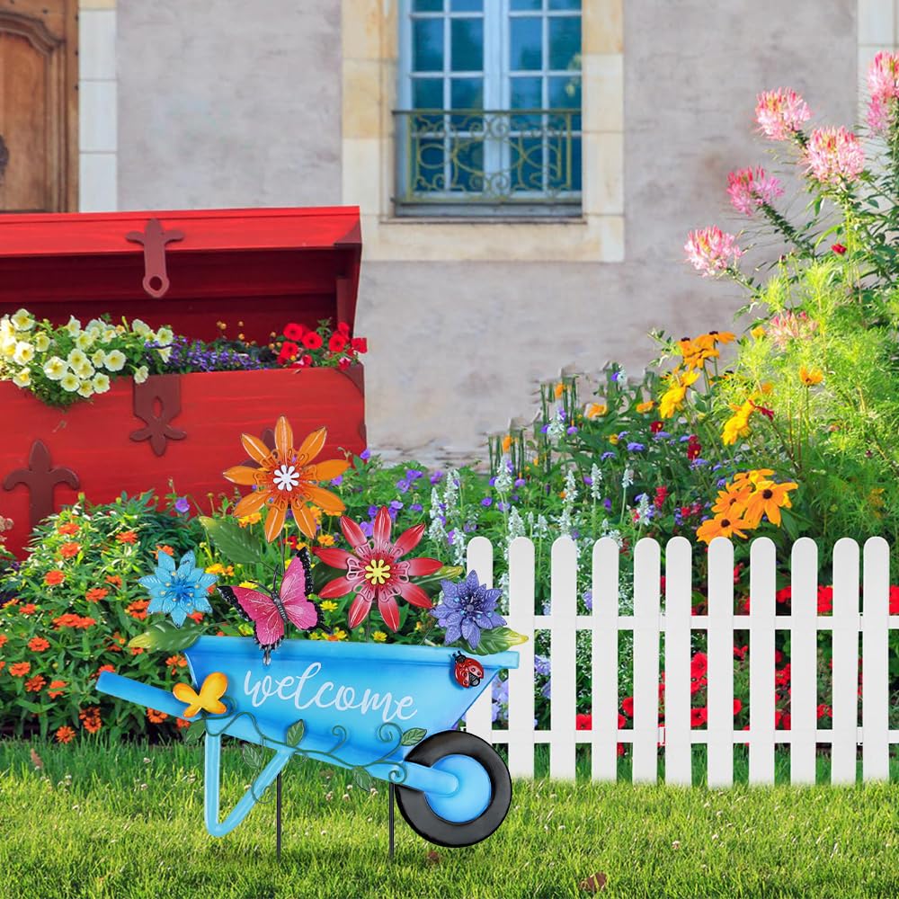 YEAHOME anti-rust metal construction withstands outdoor weather.
