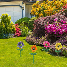 YEAHOME outdoor decor offers a thoughtful gift for garden lovers.