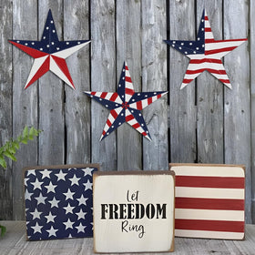 YEAHOME gift-ready patriotic wall art set for veterans or hosts.