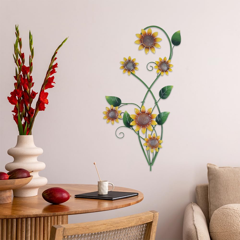YEAHOME garden decor pairs with planters for spring color.