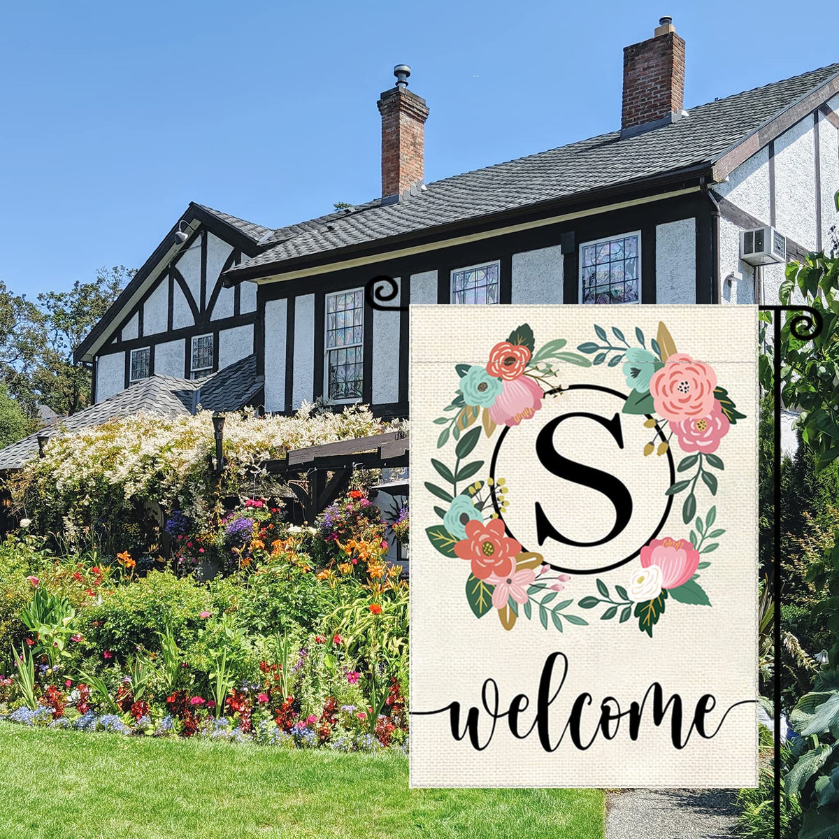 Yeecase monogram S garden flag is a thoughtful gift for family initials.