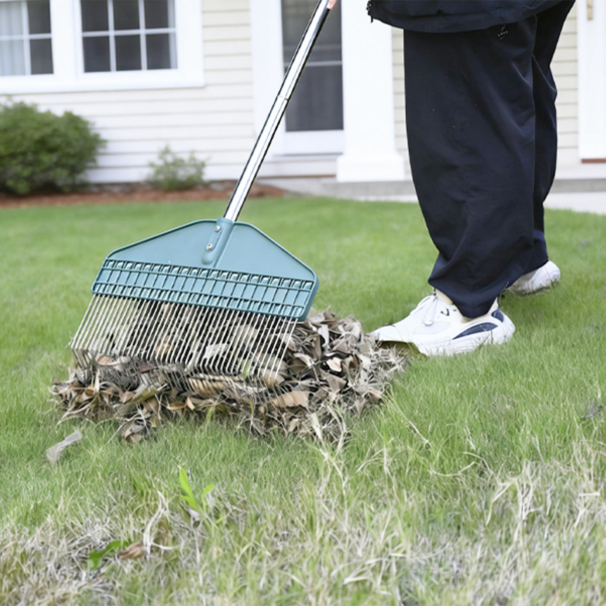 YEELOR dethatcher rake with a 17 inch wide head for fast large area cleanup