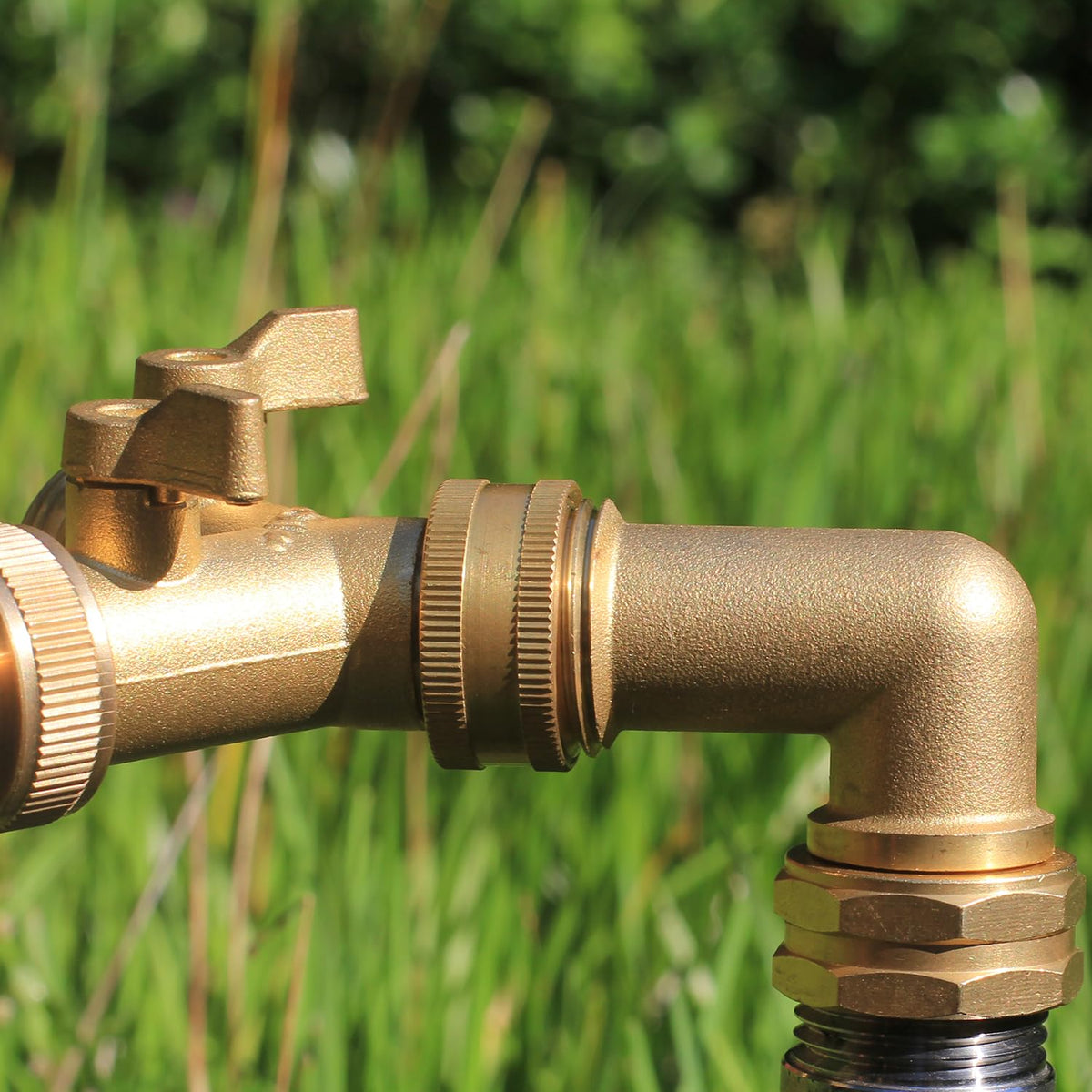 YELUN brass elbow illustration highlighting 3/4 inch FHT x MHT threads.