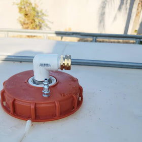 YELUN end cap with washer included for sealed, leak-free connections.