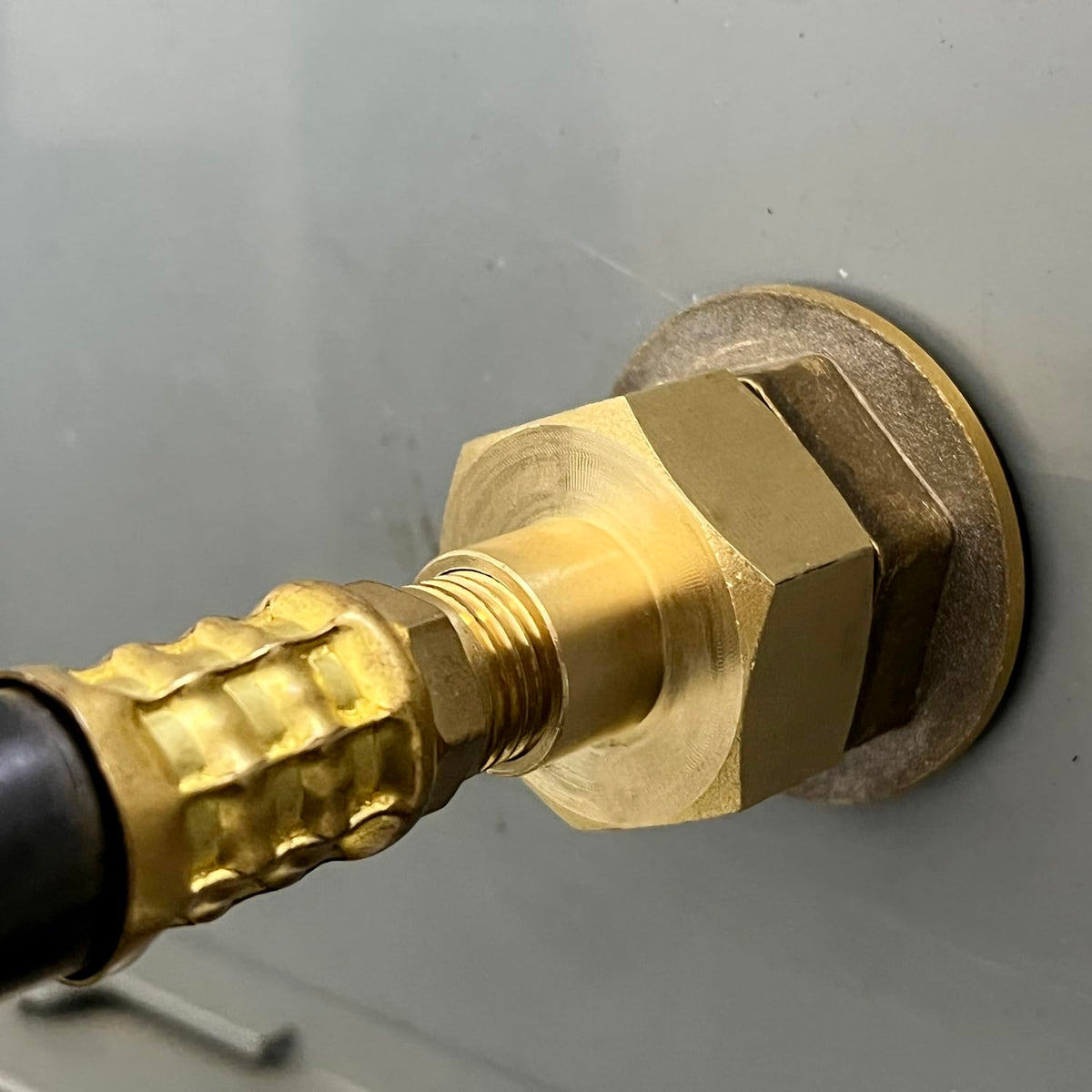 YELUN adapter plus accessories supports easy winterization of irrigation and hoses