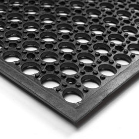 Yesland door mat easy to clean with hose, brush, and detergent.