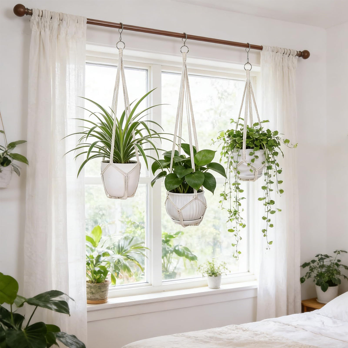YIBOT ivory macrame hanger in a cozy living room setup