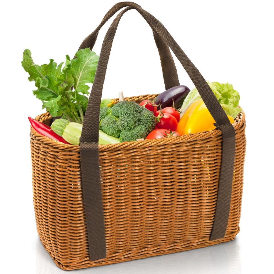 YIMITEE wicker basket with handle, open top ideal for easy picnics.