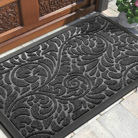 Yimobra front door mat outdoor entrance with non-slip backing traps dirt effectively.