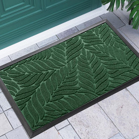 Yimobra green front entrance mat complements exterior decor.