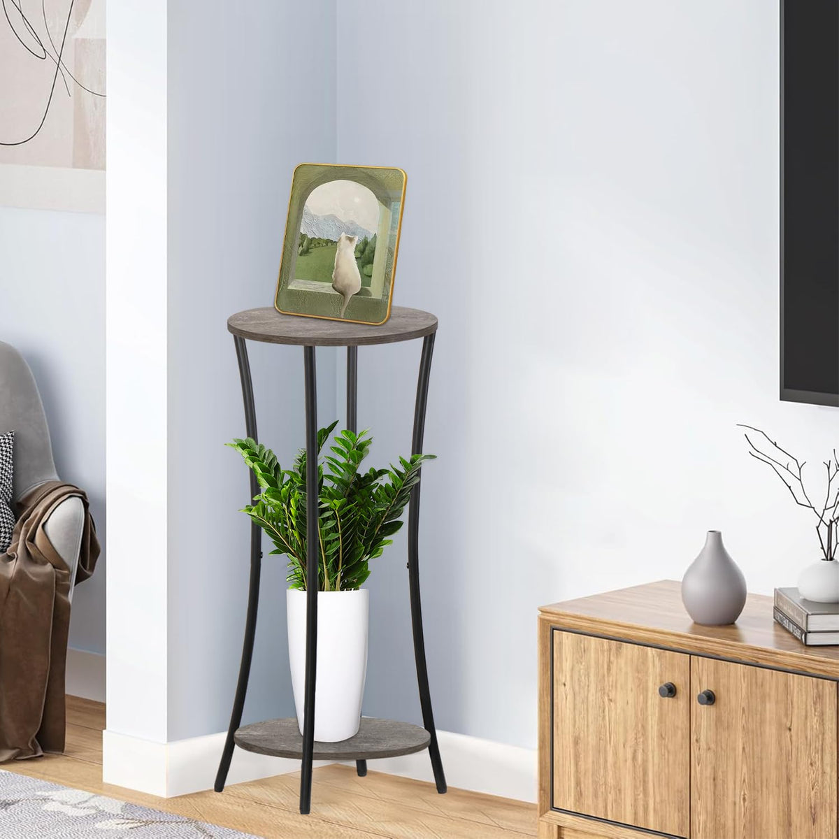 YINMIT round plant stand corner display optimizes small room organization.
